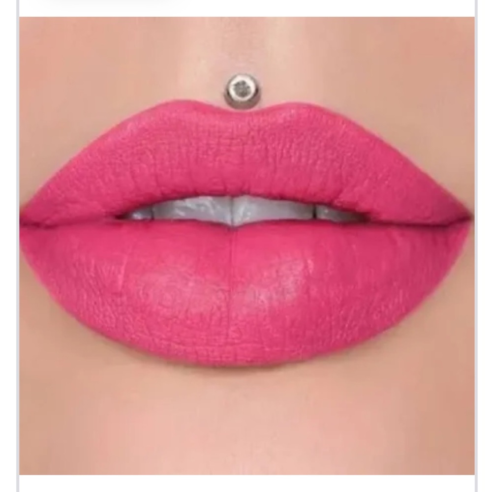 ROMEO Jeffree Star Velour Liquid Lipstick
